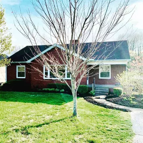 724 E Main St, Glasgow, KY 42141 photo 1