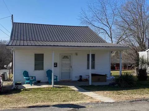 101 Hayes St, Columbia, KY 42728 photo 1