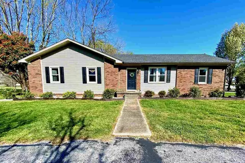 239 Country Club Ests, Franklin, KY 42134 photo 1