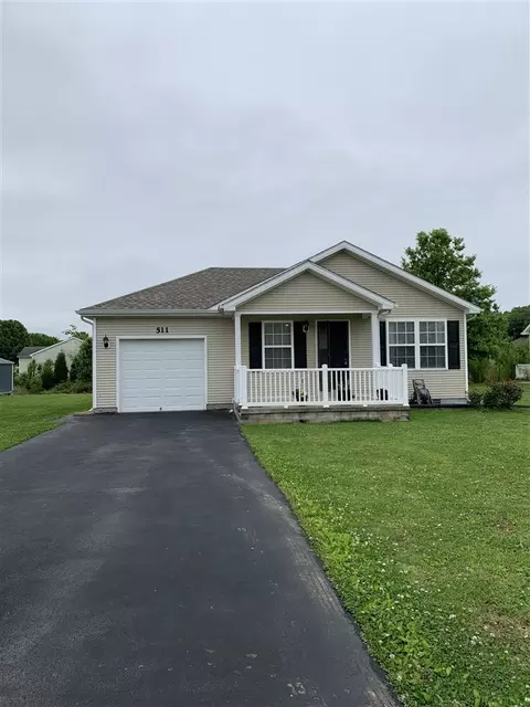 511 Celestial Ct, Bowling Green, KY 42101 photo 1