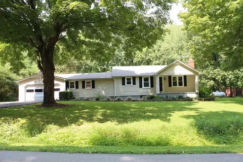 1440 Knobs Rd, Smiths Grove, KY 42171 photo 1