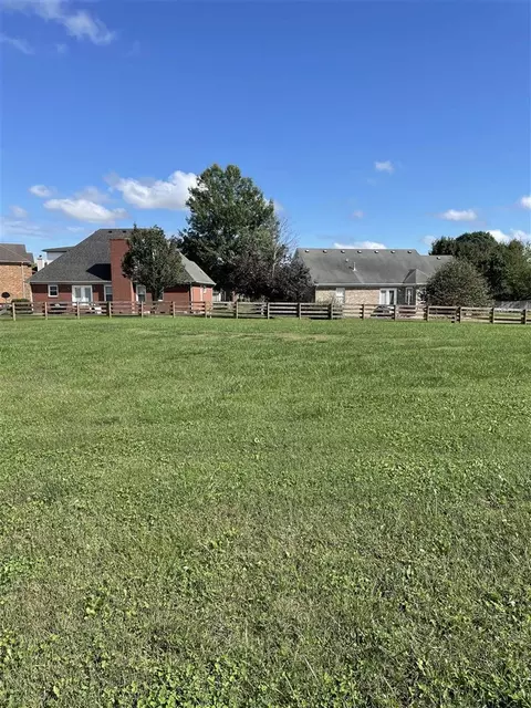 Lot 1 Burr Oaks Court, Bowling Green, KY 42103