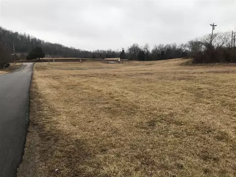 300 Mammoth Cave Rd, Cave City, KY 42127