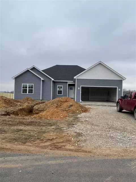 34 Sun Drive, Scottsville, KY 42164
