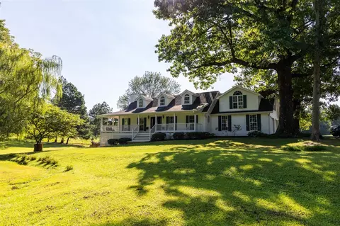 920 Highland Church Rd, Bowling Green, KY 42101