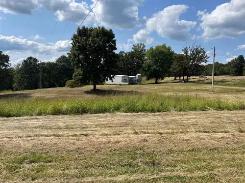 307 Lawson Dawson Rd, Crofton, KY 42217