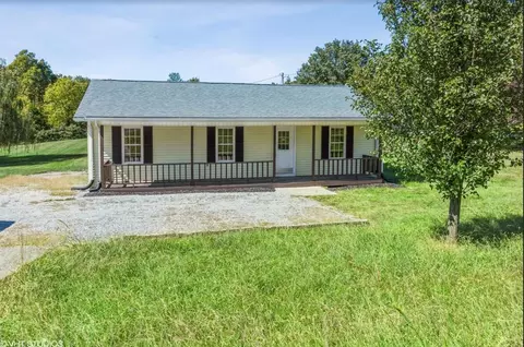 2420 Russellville Rd, Morgantown, KY 42261