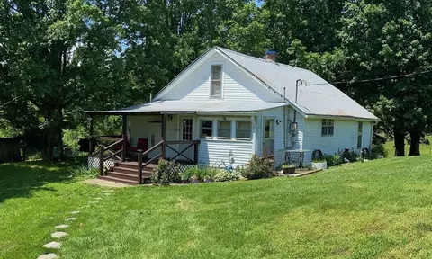 195 Bernard Hodges Rd, Summer Shade, KY 42166
