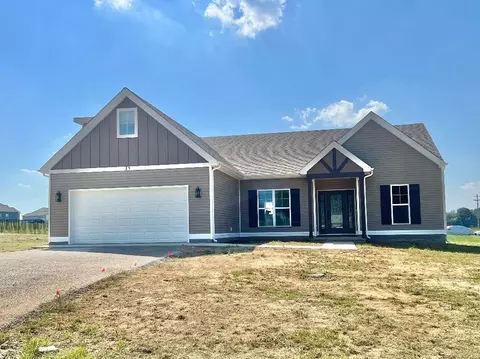 15 Stars Ln, Scottsville, KY 42164