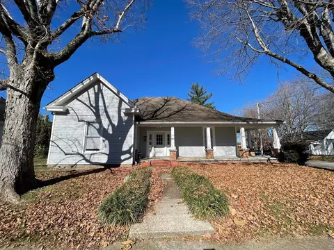 287 E 6th St, Russellville, KY 42276