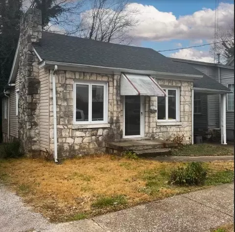 1011 Park St, Bowling Green, KY 42101