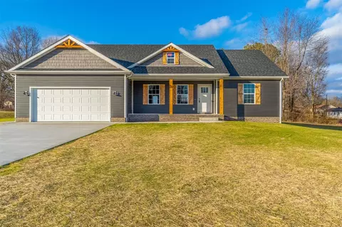 113 Virginia Dr, Auburn, KY 42206