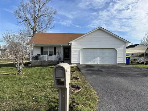 605 Hillgreen St, Bowling Green, KY 42101