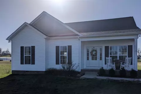 285 Circle Rd, Scottsville, KY 42164