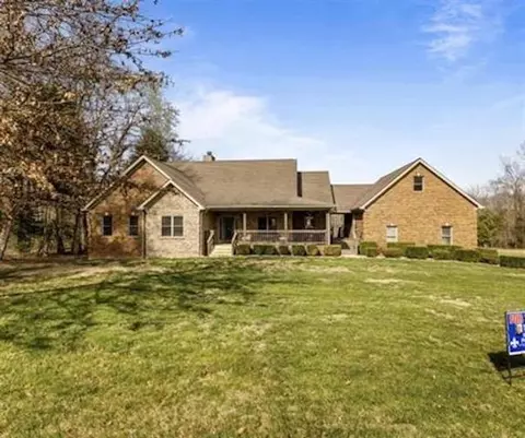 535 Dunedin Way, Glasgow, KY 42141