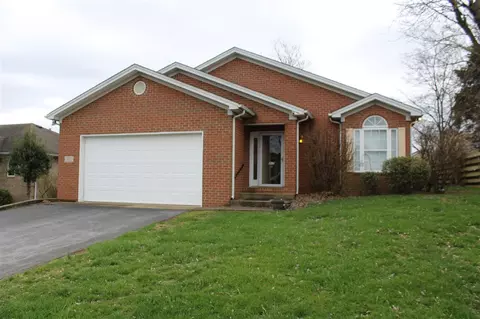 317 Sequoia Ct, Bowling Green, KY 42104