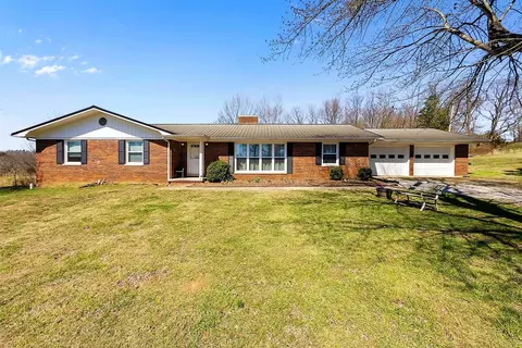 1200 Sulphur Well Knob Lick Rd, Edmonton, KY 42129