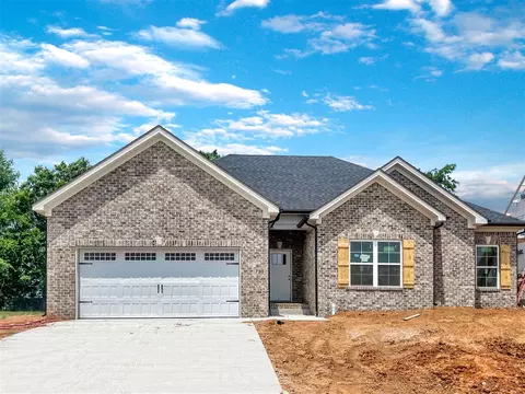 730 Mcintyre St, Bowling Green, KY 42101