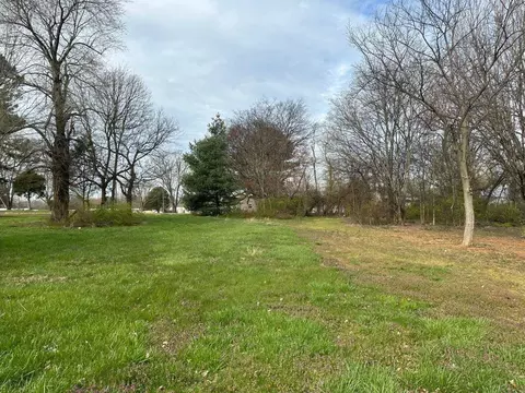 308 Fairview Ave, Franklin, KY 42134
