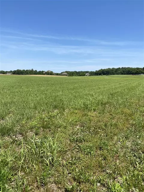 335 Ted Pemberton Rd, Alvaton, KY 42122