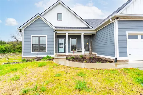 3222 Shadbush Way, Bowling Green, KY 42101