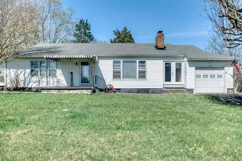 107 N Main St, Lewisburg, KY 42256