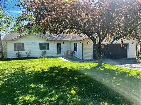 360 Hollis Thomas Rd, Glasgow, KY 42141