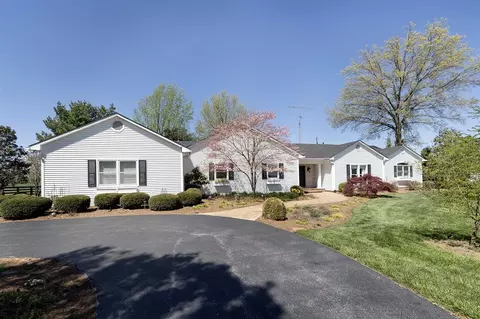 8775 Nashville Rd, Bowling Green, KY 42101