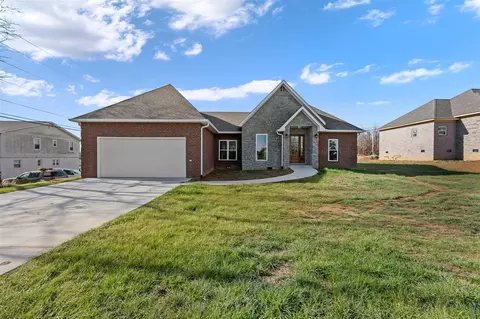 103 Shangri La Pl, Glasgow, KY 42141