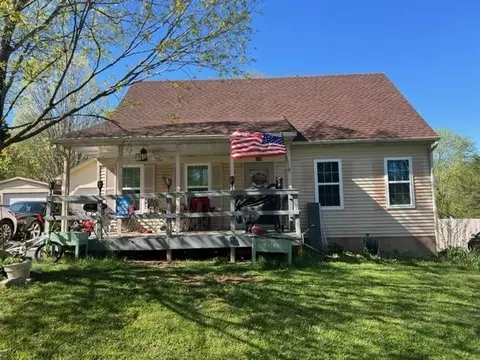 105 Stoney Ct, Bowling Green, KY 42101