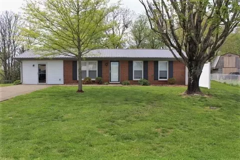 104 Park Ave, Greensburg, KY 42743