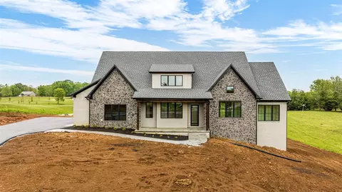 164 Old Post Dr, Alvaton, KY 42122