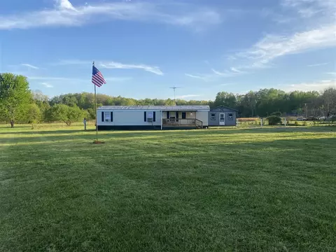 4009 Pleasant Ridge Church Rd, Adolphus, KY 42120