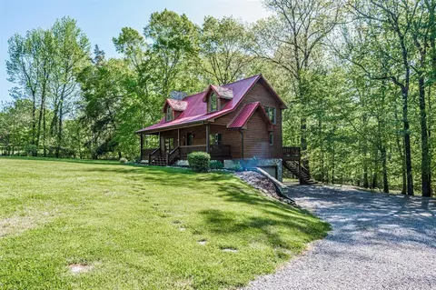 638 Old River Rd, Scottsville, KY 42164
