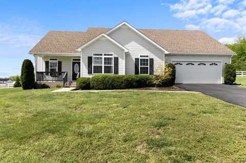 108 Cross Breeze Ct, Auburn, KY 42206