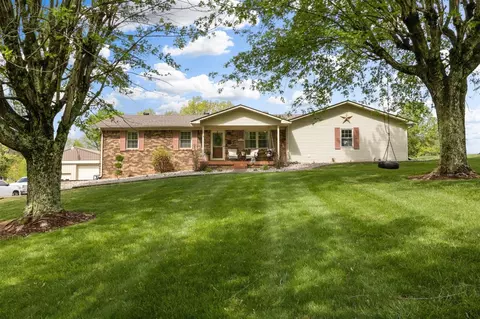 1215 Lambert Rd, Scottsville, KY 42164