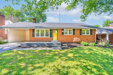 1113 Roselawn Way, Bowling Green, KY 42104
