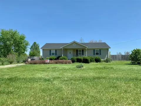 2254 Sulphur Rd, Smiths Grove, KY 42171