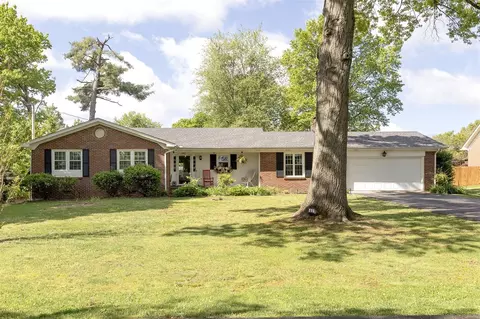 469 Brentmoor Ave, Bowling Green, KY 42101