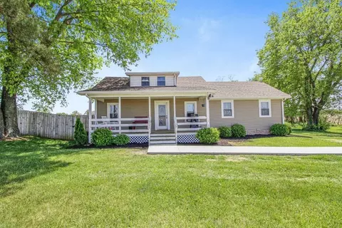 1799 Old Lexington Rd, Cave City, KY 42127