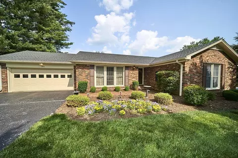 840 Ironwood Dr, Bowling Green, KY 42103