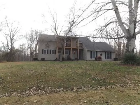 327 Hidden Cove Rd, Lucas, KY 42156