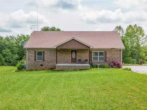 182 River Rd, Auburn, KY 42206