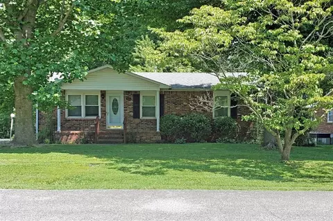 831 Oak Ln, Franklin, KY 42134