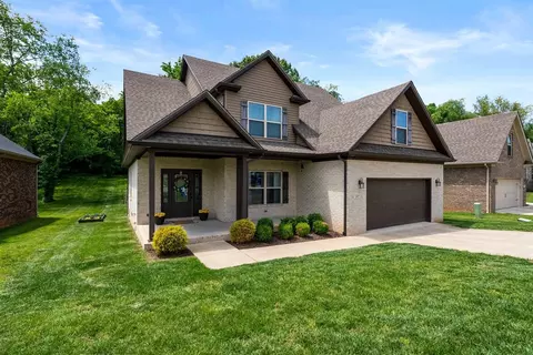 197 Charlotte Dr, Bowling Green, KY 42104