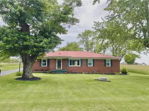 103 Logan Ln, Russellville, KY 42276
