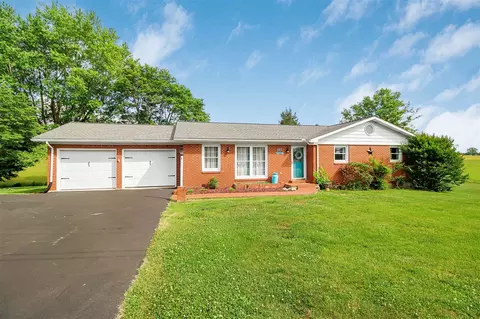205 S 14th St, Cave City, KY 42127