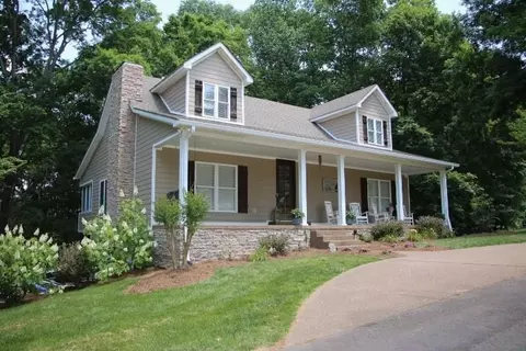 62 Walnut Cove Cir, Scottsville, KY 42164