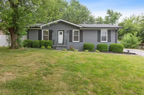222 Whispering Hills Blvd, Bowling Green, KY 42101