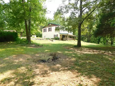 3040 Falling Springs Church Rd, Bonnieville, KY 42713